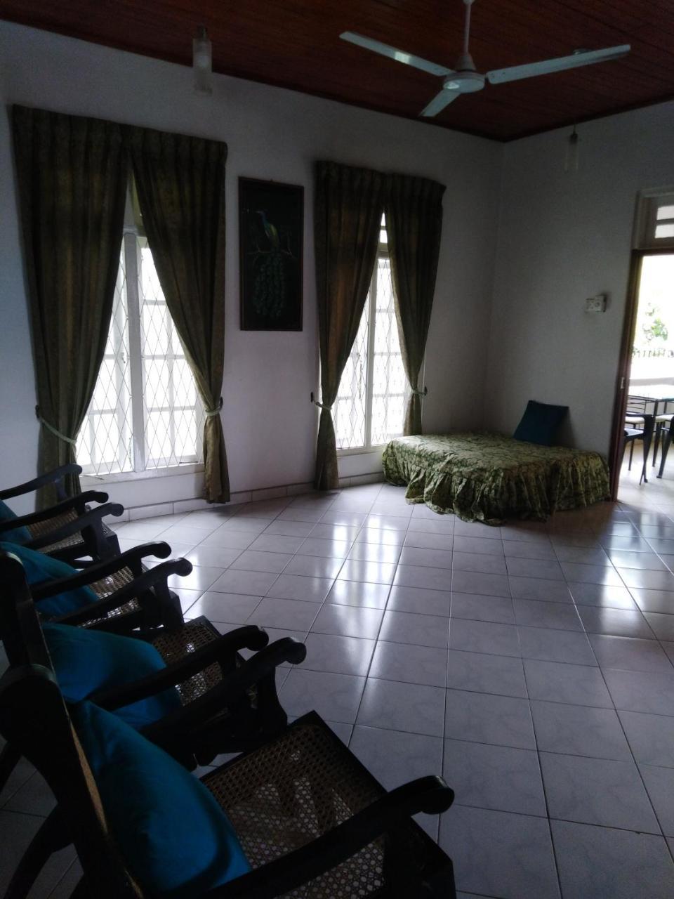 Anusha Apartment 15 Homestay Galle Exterior photo
